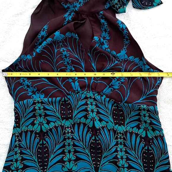 *BANDOLINO Gorgeous Tie-Neck Halter Top, Side Zip, Blue, Green, Brown, Size 8 - Picture 9 of 11